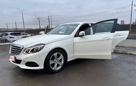 Mercedes-Benz E-Класс, 2013 год, 1 500 000 рублей, 2 фотография