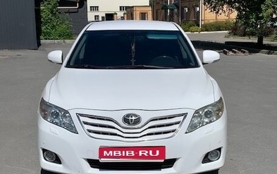 Toyota Camry, 2011 год, 1 100 000 рублей, 1 фотография