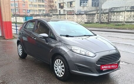 Ford Fiesta, 2018 год, 690 000 рублей, 13 фотография