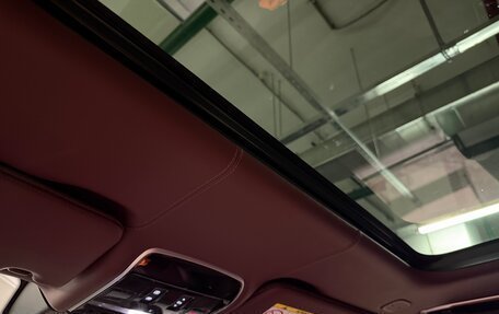 Land Rover Range Rover IV рестайлинг, 2025 год, 26 995 000 рублей, 9 фотография