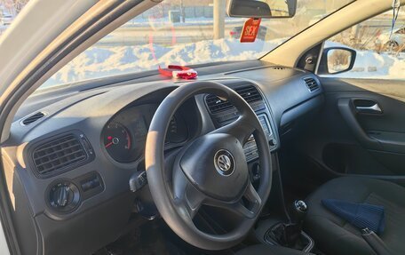 Volkswagen Polo VI (EU Market), 2019 год, 450 000 рублей, 7 фотография
