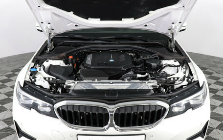 BMW 3 серия, 2019 год, 3 569 000 рублей, 10 фотография