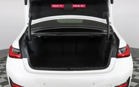 BMW 3 серия, 2019 год, 3 569 000 рублей, 9 фотография