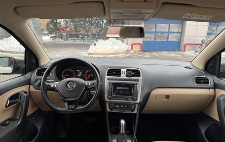 Volkswagen Polo VI (EU Market), 2017 год, 1 090 000 рублей, 5 фотография