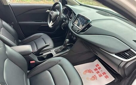 Chevrolet Monza, 2021 год, 1 250 000 рублей, 10 фотография