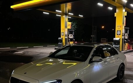 Mercedes-Benz E-Класс, 2022 год, 6 000 000 рублей, 7 фотография