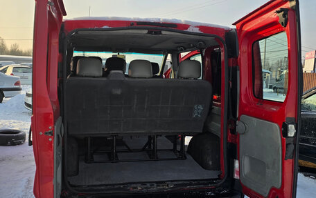 Renault Trafic, 2002 год, 999 000 рублей, 12 фотография