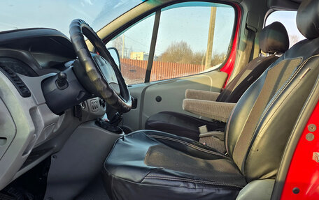 Renault Trafic, 2002 год, 999 000 рублей, 17 фотография