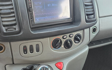 Renault Trafic, 2002 год, 999 000 рублей, 20 фотография