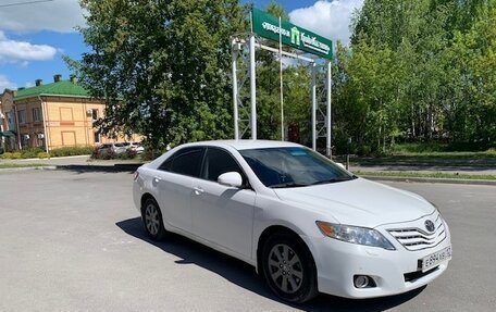 Toyota Camry, 2011 год, 1 100 000 рублей, 9 фотография