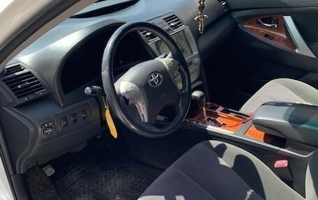 Toyota Camry, 2011 год, 1 100 000 рублей, 8 фотография