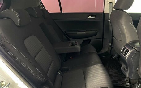 KIA Sportage IV рестайлинг, 2018 год, 1 880 000 рублей, 14 фотография