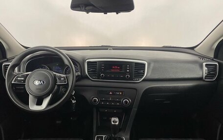 KIA Sportage IV рестайлинг, 2018 год, 1 880 000 рублей, 16 фотография