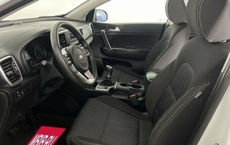 KIA Sportage IV рестайлинг, 2018 год, 1 880 000 рублей, 12 фотография