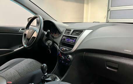 Hyundai Solaris II рестайлинг, 2016 год, 895 000 рублей, 14 фотография