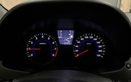 Hyundai Solaris II рестайлинг, 2016 год, 895 000 рублей, 17 фотография