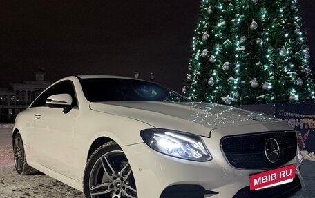 Mercedes-Benz E-Класс, 2019 год, 4 700 000 рублей, 9 фотография