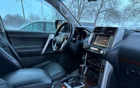 Toyota Land Cruiser Prado 150 рестайлинг 2, 2010 год, 2 550 000 рублей, 7 фотография