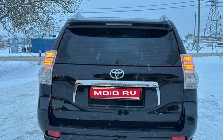 Toyota Land Cruiser Prado 150 рестайлинг 2, 2010 год, 2 550 000 рублей, 16 фотография