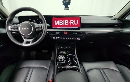 KIA K5, 2024 год, 2 600 000 рублей, 15 фотография