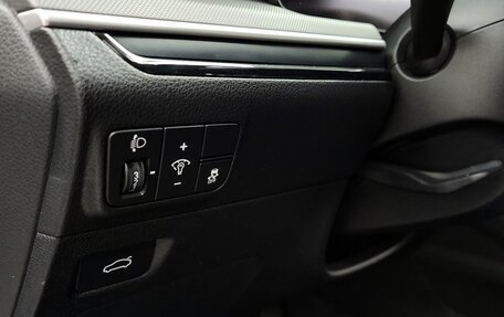 KIA K5, 2024 год, 2 600 000 рублей, 24 фотография