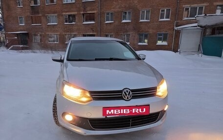 Volkswagen Polo VI (EU Market), 2012 год, 620 000 рублей, 3 фотография
