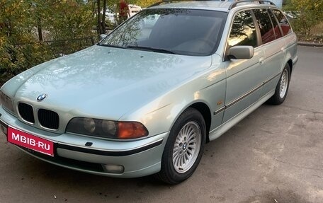 BMW 5 серия, 1998 год, 438 000 рублей, 1 фотография