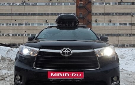 Toyota Highlander III, 2014 год, 2 660 000 рублей, 1 фотография