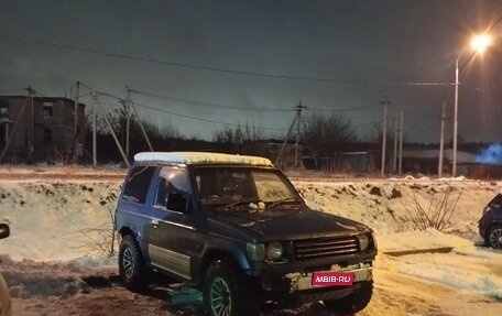 Mitsubishi Pajero III рестайлинг, 1993 год, 320 000 рублей, 1 фотография