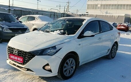 Hyundai Solaris II рестайлинг, 2020 год, 1 020 000 рублей, 1 фотография