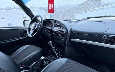 Chevrolet Niva I рестайлинг, 2012 год, 385 000 рублей, 16 фотография