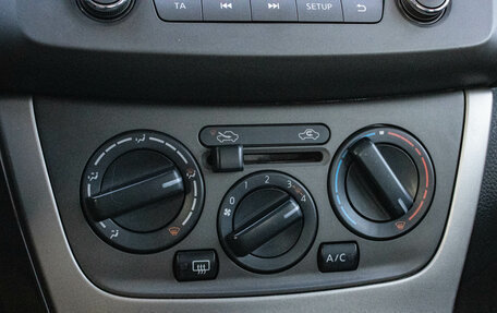 Nissan Sentra, 2015 год, 979 000 рублей, 18 фотография