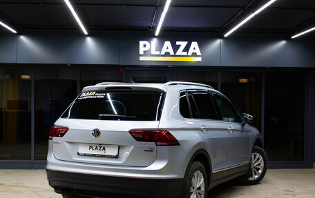 Volkswagen Tiguan II, 2017 год, 2 299 000 рублей, 4 фотография