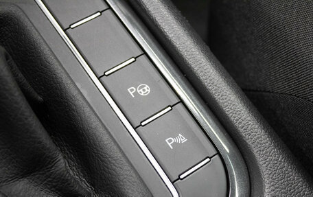 Volkswagen Tiguan II, 2017 год, 2 299 000 рублей, 24 фотография