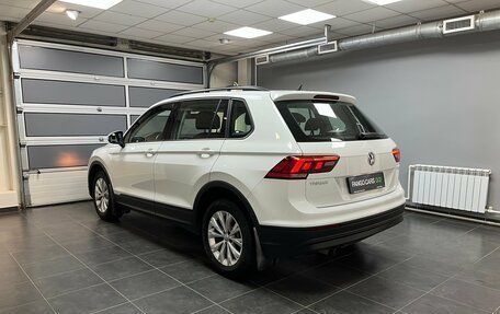 Volkswagen Tiguan II, 2018 год, 2 290 000 рублей, 4 фотография