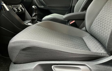 Volkswagen Tiguan II, 2018 год, 2 290 000 рублей, 10 фотография