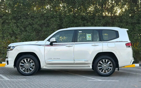 Toyota Land Cruiser, 2025 год, 13 150 000 рублей, 3 фотография