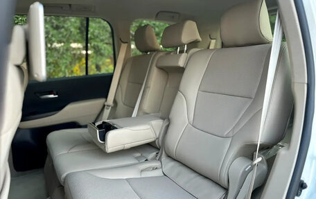 Toyota Land Cruiser, 2025 год, 13 150 000 рублей, 13 фотография