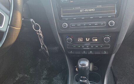 Skoda Rapid I, 2014 год, 900 000 рублей, 13 фотография