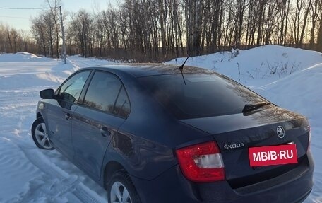 Skoda Rapid I, 2014 год, 900 000 рублей, 4 фотография