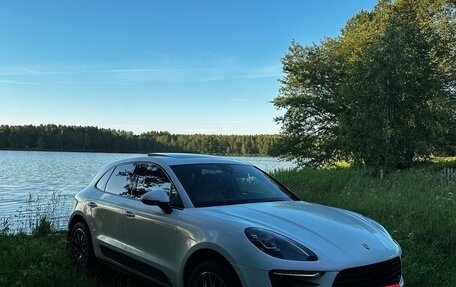 Porsche Macan I рестайлинг, 2016 год, 2 690 000 рублей, 3 фотография