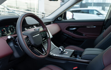 Land Rover Range Rover Evoque II, 2025 год, 8 495 000 рублей, 12 фотография