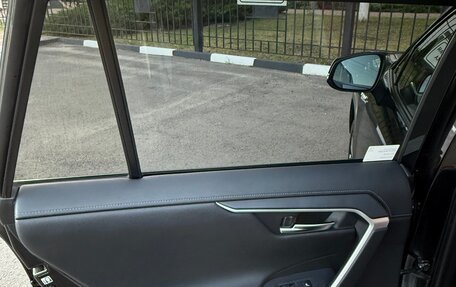 Toyota RAV4, 2019 год, 3 650 000 рублей, 11 фотография