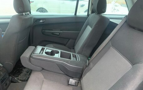 Opel Zafira B, 2011 год, 583 000 рублей, 20 фотография