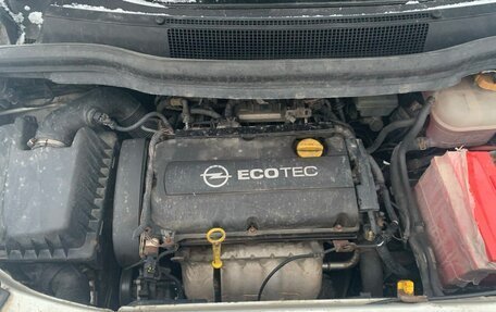 Opel Zafira B, 2011 год, 583 000 рублей, 25 фотография