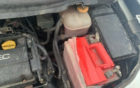 Opel Zafira B, 2011 год, 583 000 рублей, 27 фотография