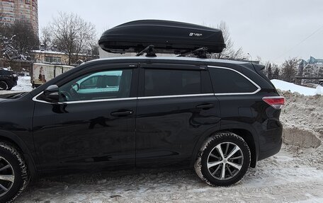 Toyota Highlander III, 2014 год, 2 660 000 рублей, 2 фотография