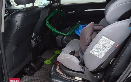 Toyota Highlander III, 2014 год, 2 660 000 рублей, 7 фотография