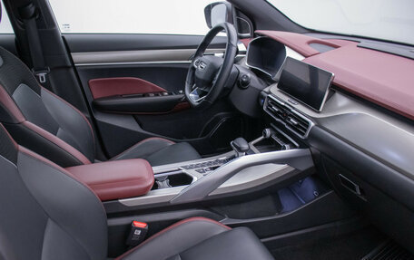 Geely Coolray I, 2022 год, 1 650 000 рублей, 9 фотография