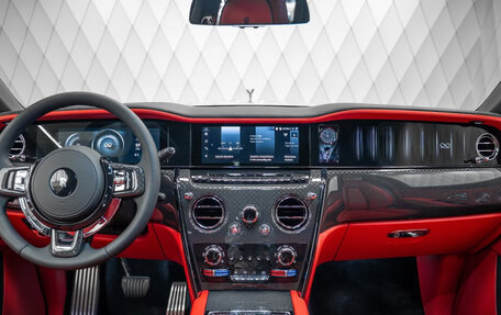 Rolls-Royce Cullinan, 2025 год, 70 690 000 рублей, 10 фотография